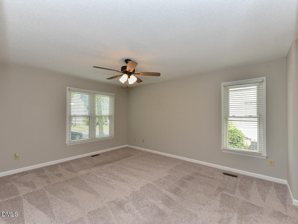 4916 Royal Adelaide Way - Photo 7