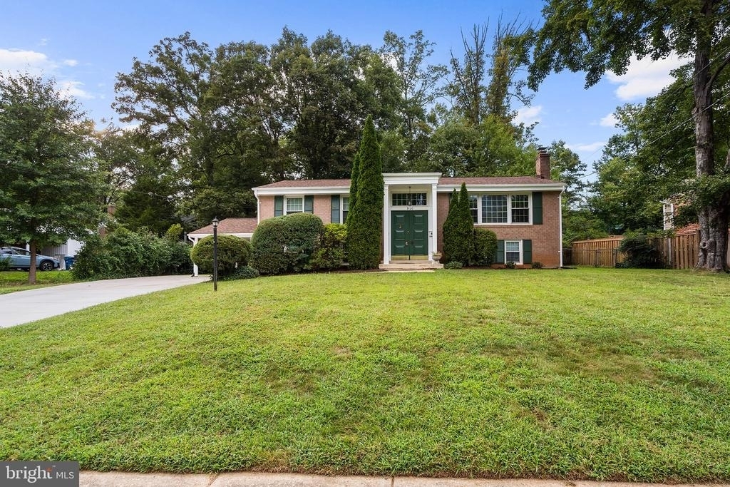 9120 Kristin Lane - Photo 2