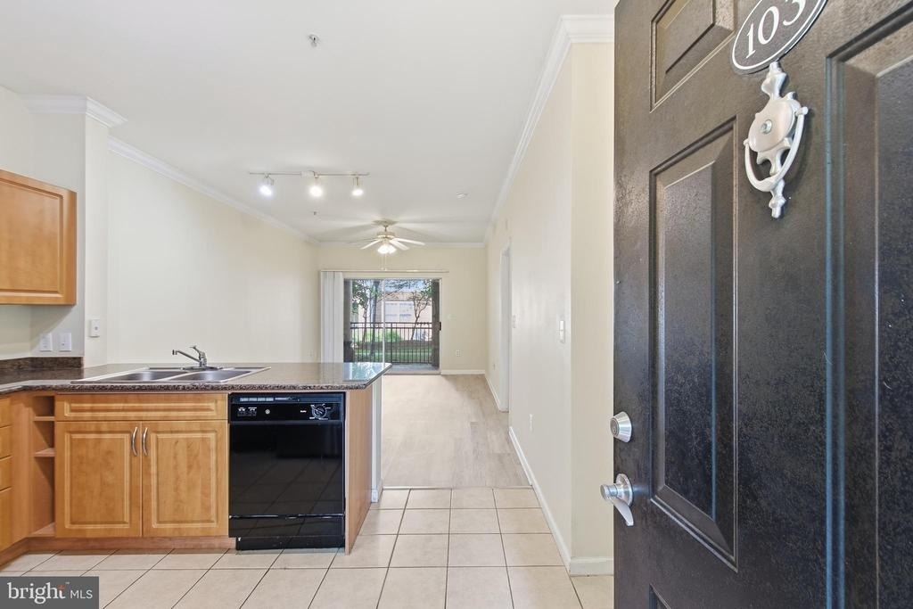 12913 Centre Park Circle - Photo 6