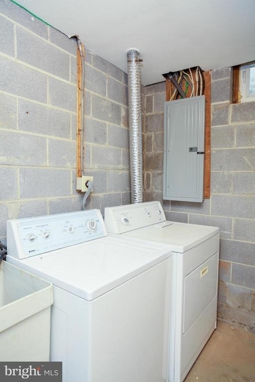 5431 Helm Court - Photo 4