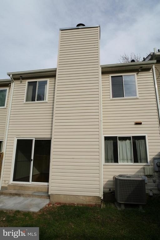 5431 Helm Court - Photo 6