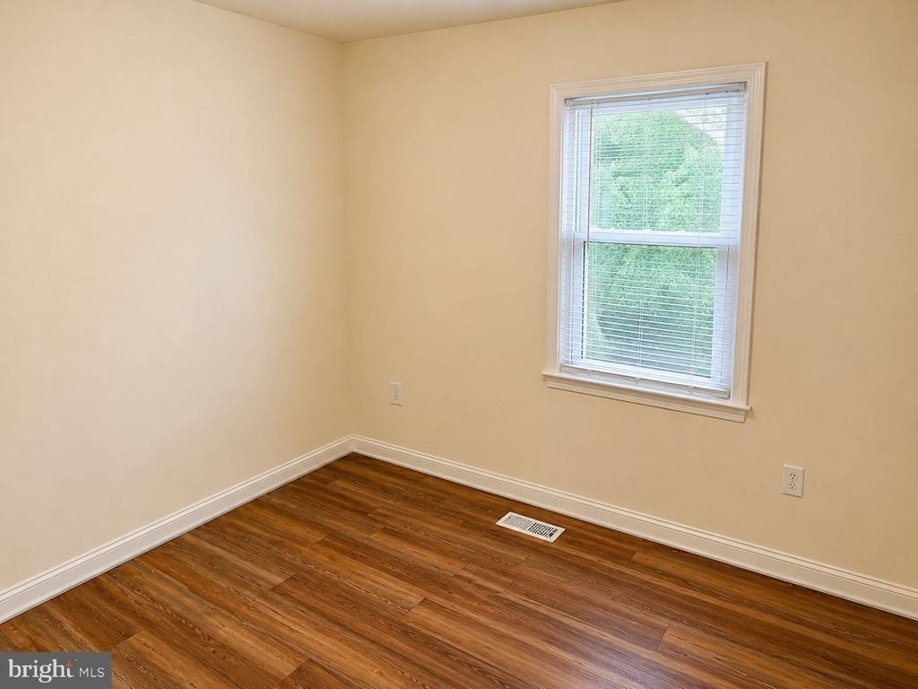5530 Kendrick Lane - Photo 10