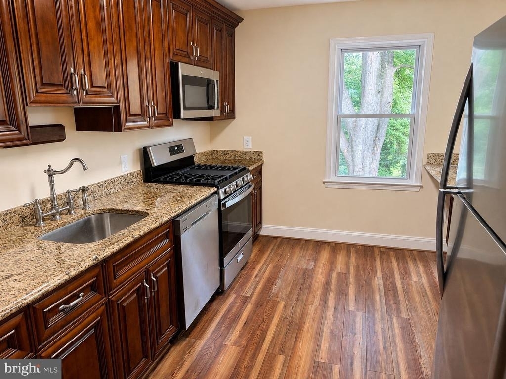 5530 Kendrick Lane - Photo 1