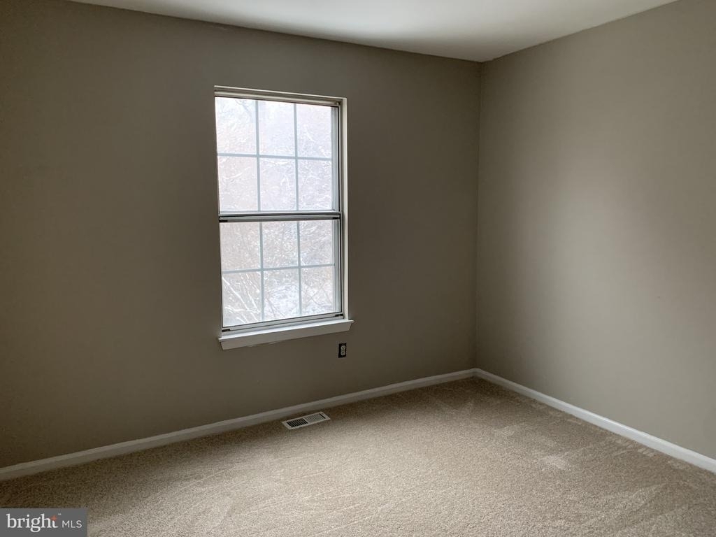 6327 Prince Way - Photo 7