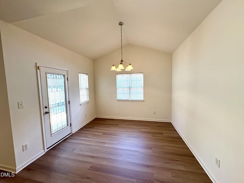 255 Plaza Drive - Photo 5