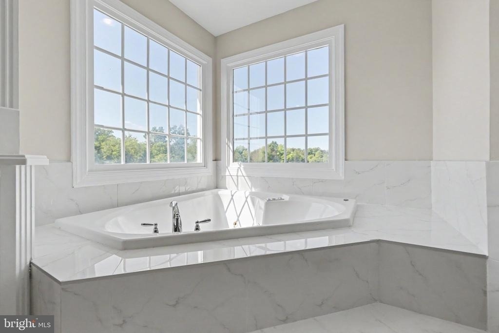 7020 Ordway Road - Photo 42