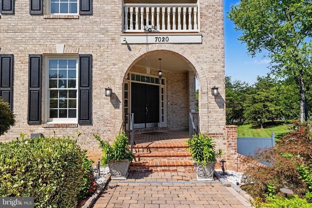 7020 Ordway Road - Photo 4
