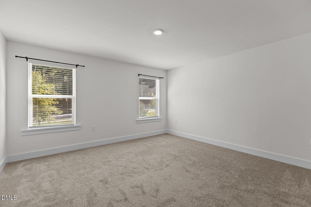 473 Autumn Rain Street - Photo 16
