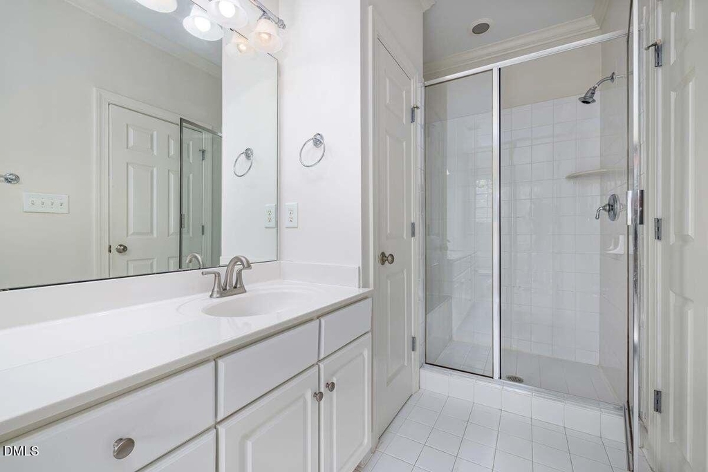 1300 Cameron View Court - Photo 21