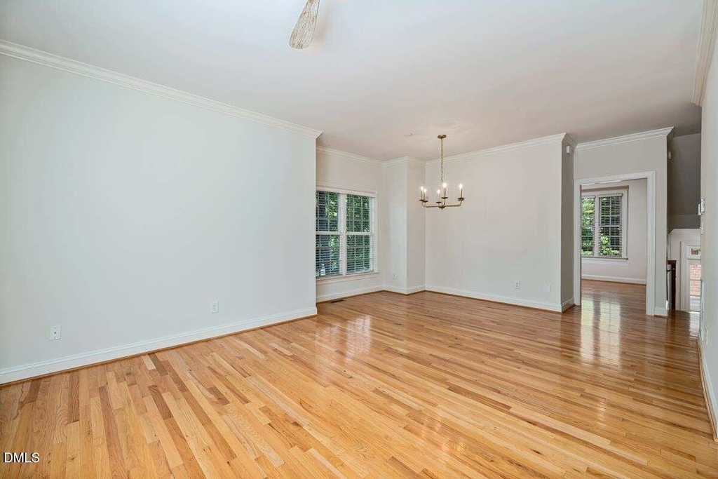 1300 Cameron View Court - Photo 11