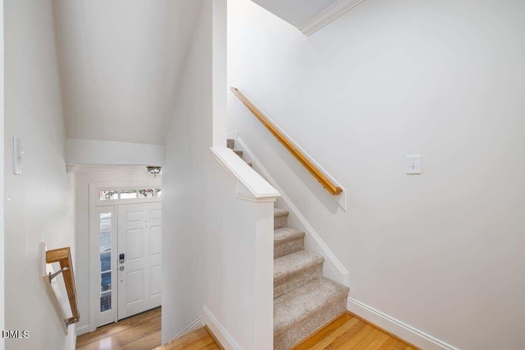 1300 Cameron View Court - Photo 12