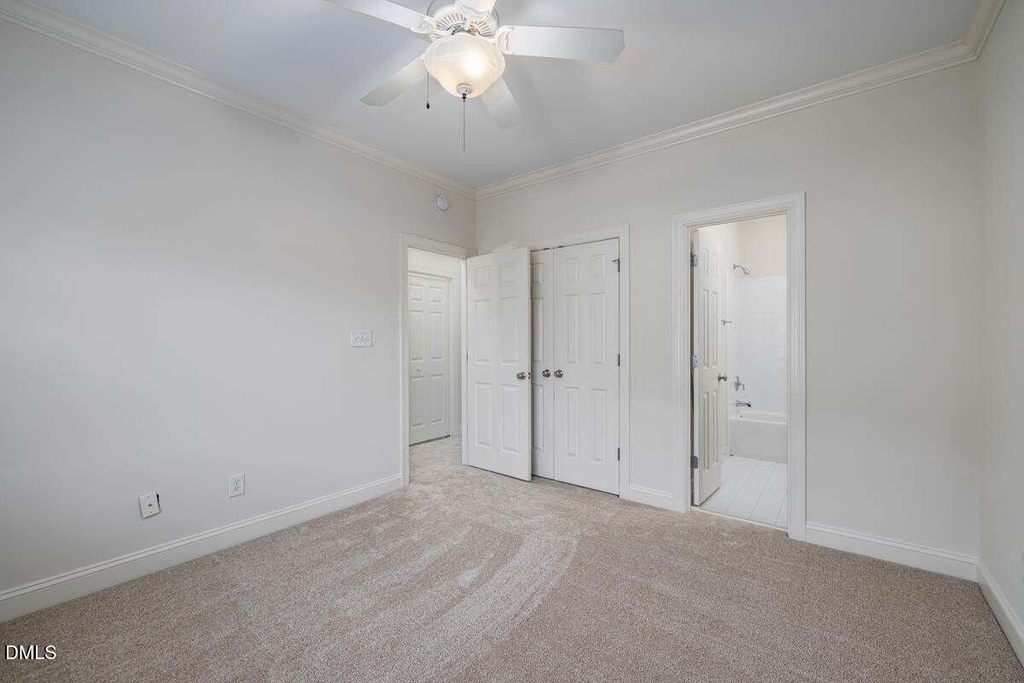 1300 Cameron View Court - Photo 14