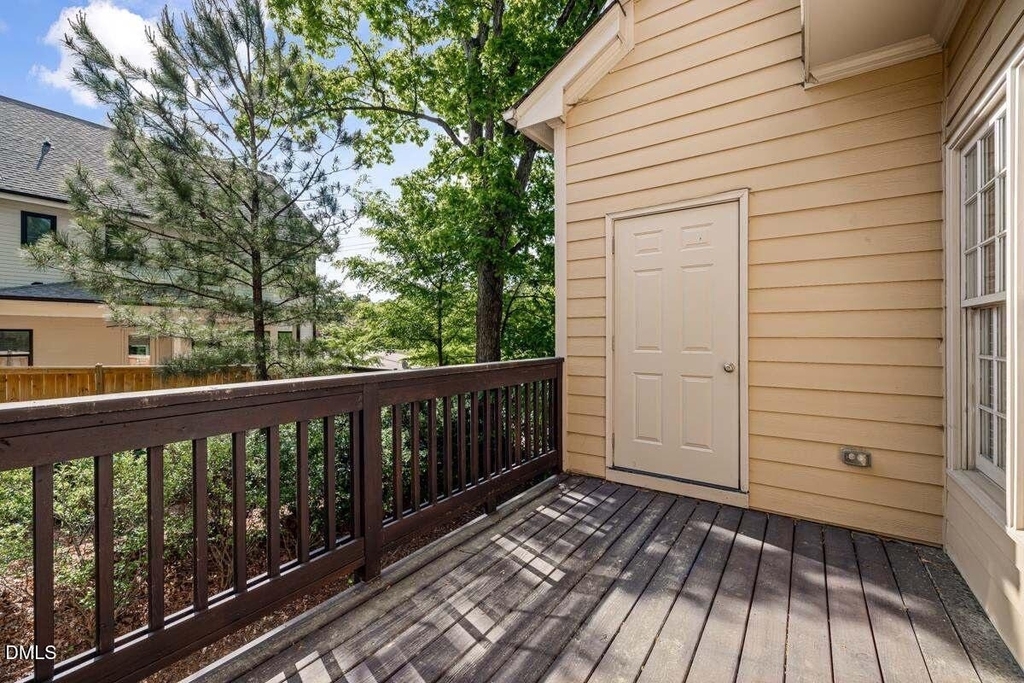 1300 Cameron View Court - Photo 28