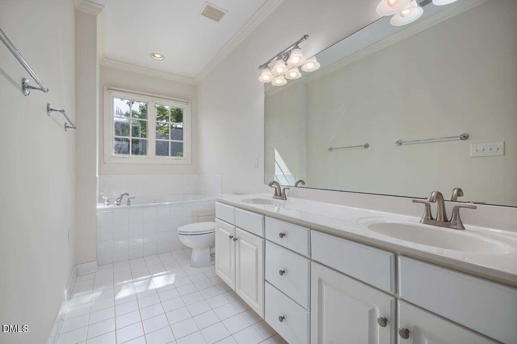 1300 Cameron View Court - Photo 18