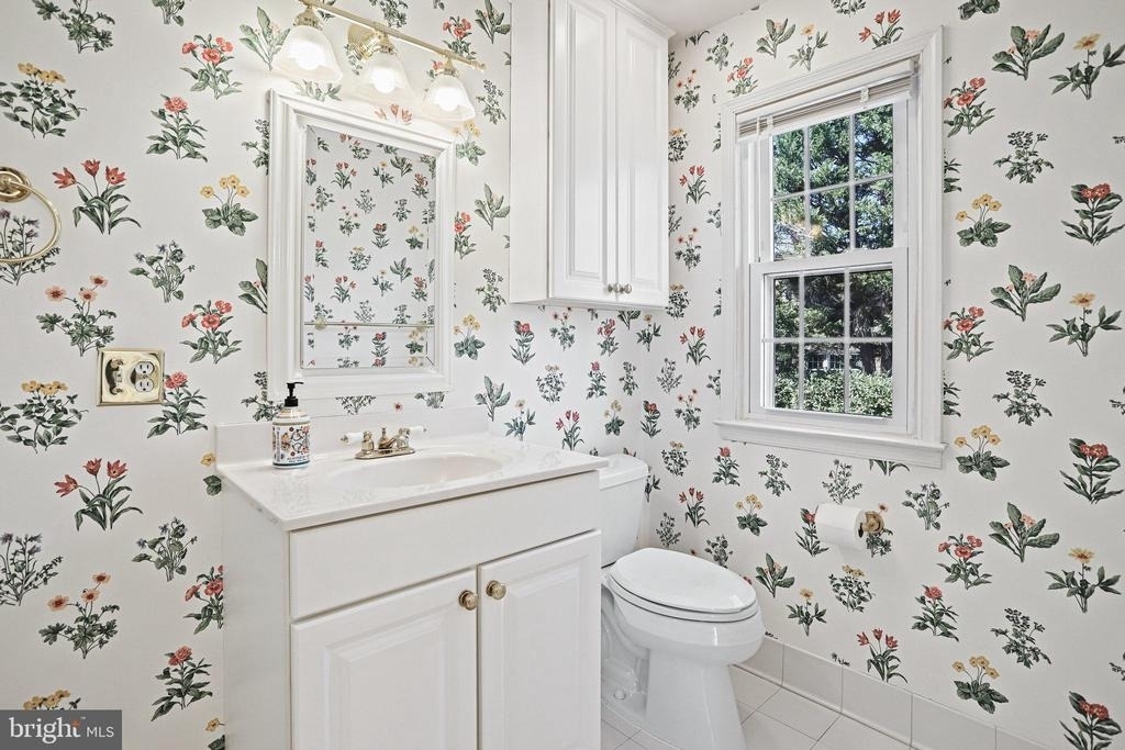 7730 Falstaff Road - Photo 36