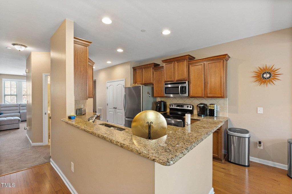 8331 Primanti Boulevard - Photo 4