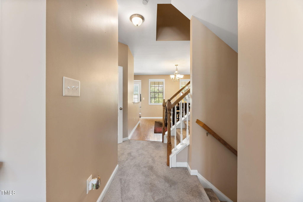 8331 Primanti Boulevard - Photo 10