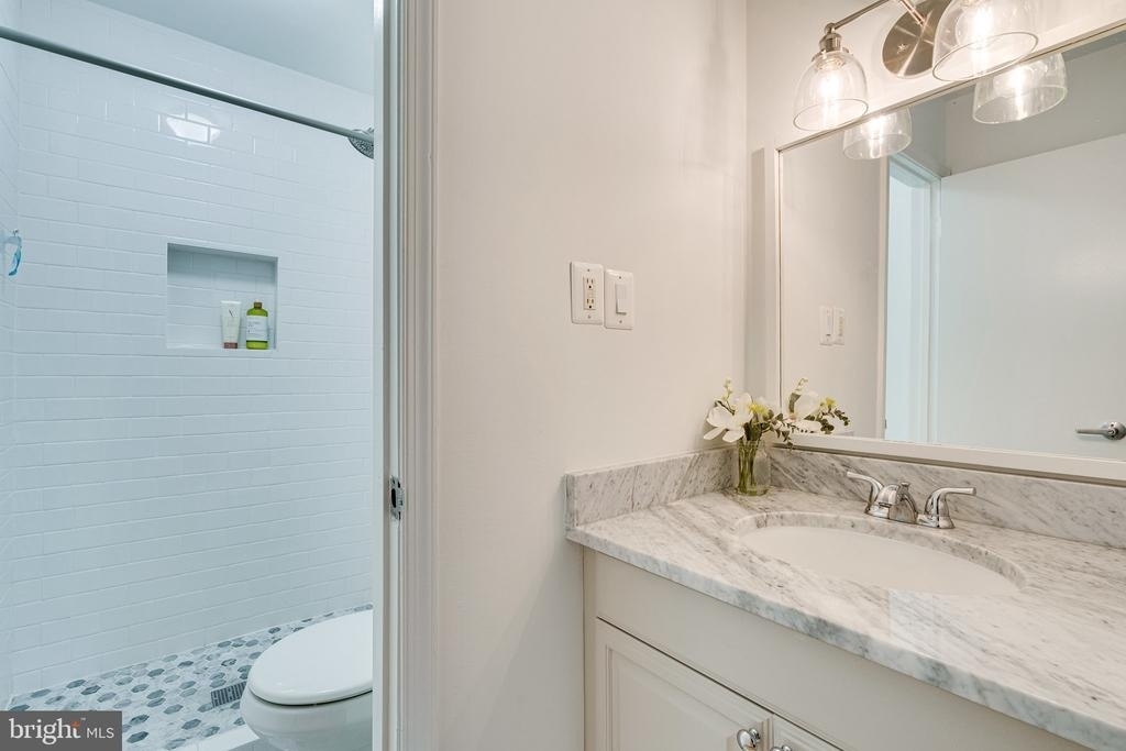 11016 Saffold Way - Photo 16