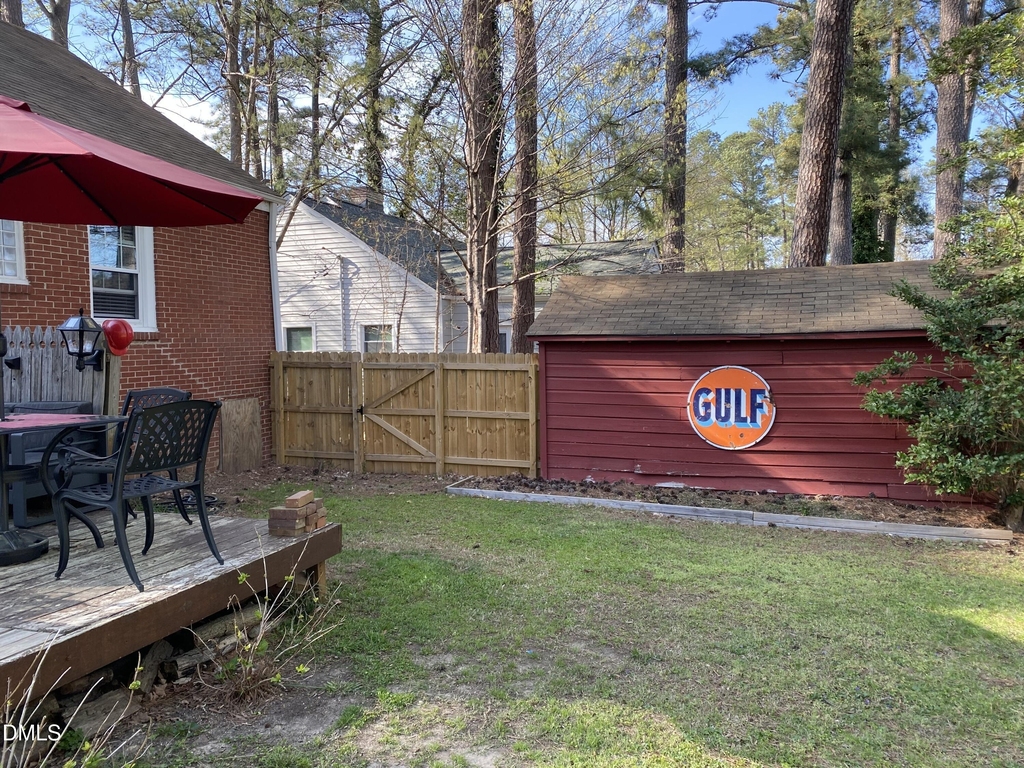 1618 Delaware Avenue - Photo 16