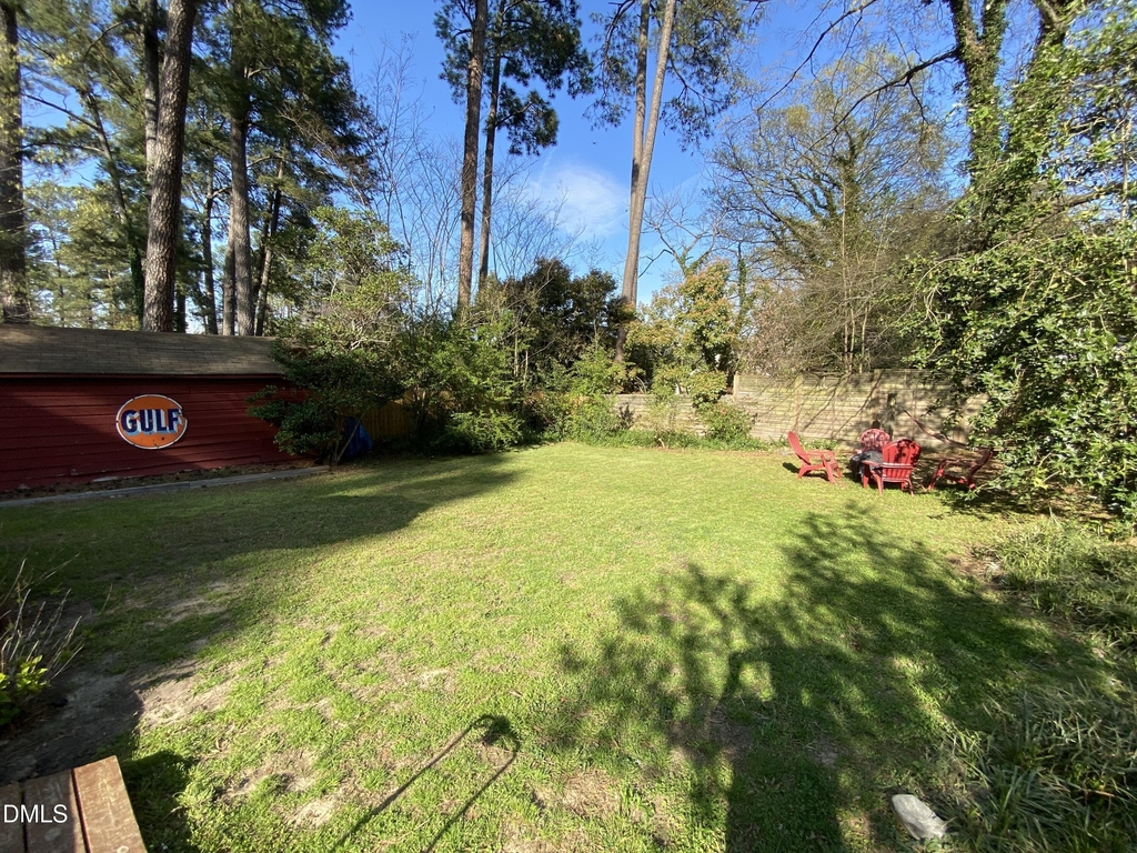 1618 Delaware Avenue - Photo 18
