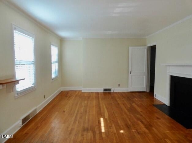 1618 Delaware Avenue - Photo 2