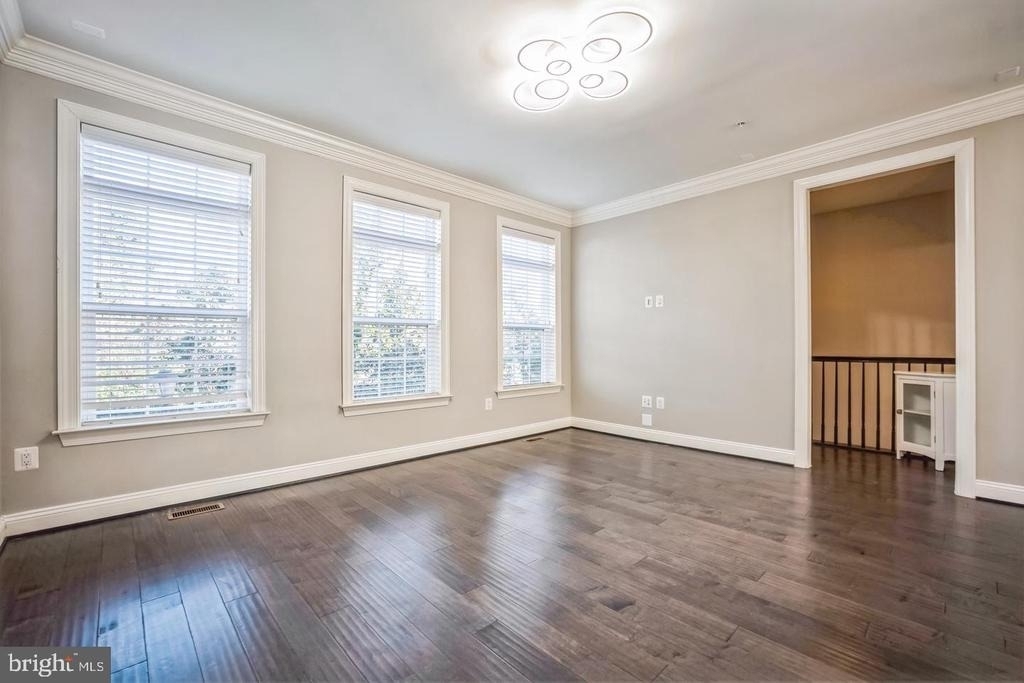4304 Edosomwan Lane - Photo 18