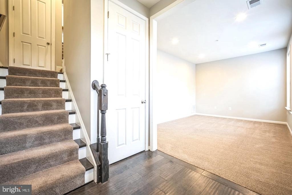 4304 Edosomwan Lane - Photo 5
