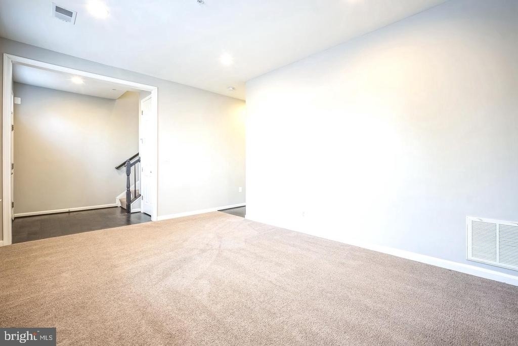 4304 Edosomwan Lane - Photo 6