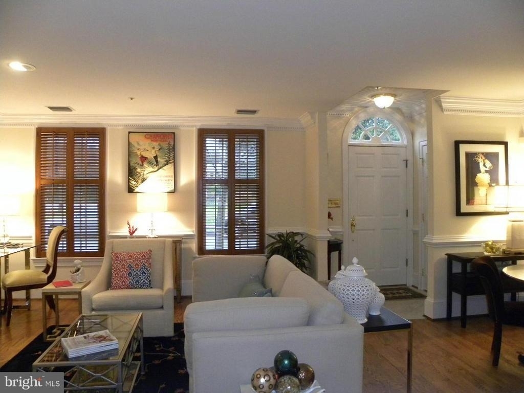 460 Union Street S - Photo 2