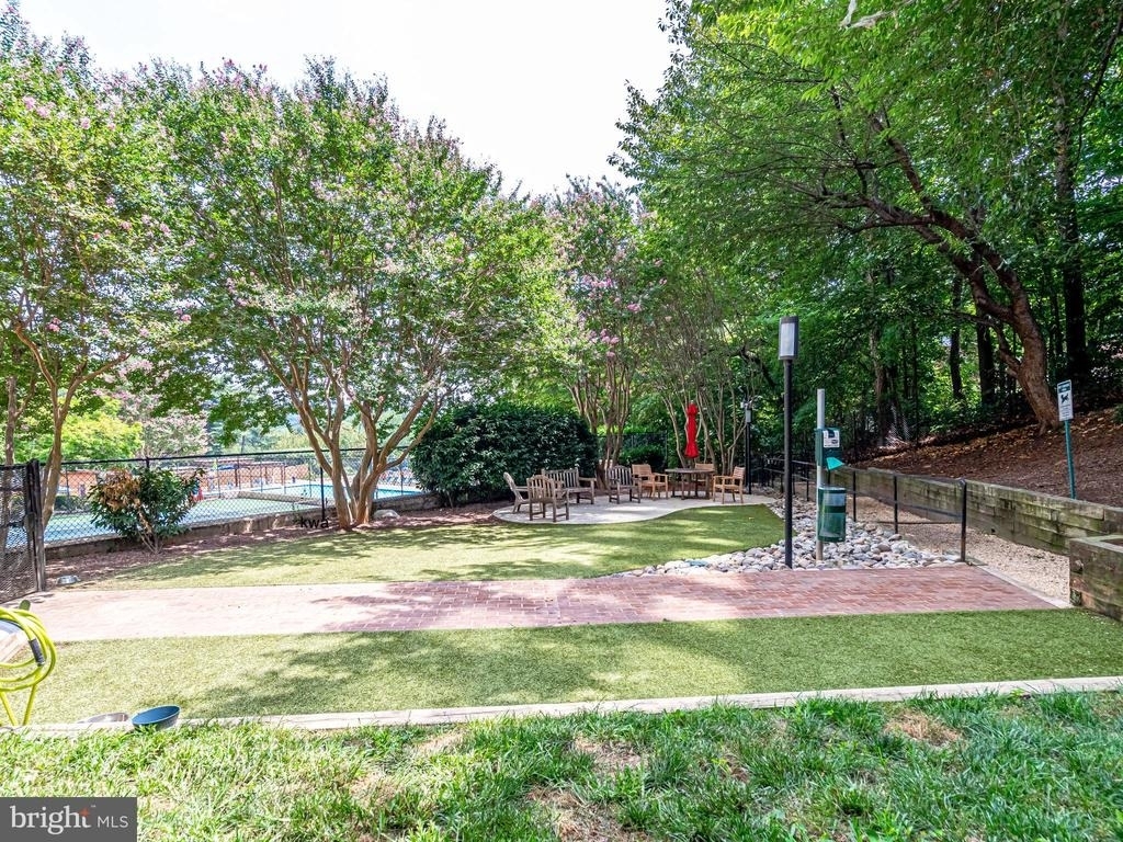 5500 Holmes Run Parkway - Photo 21