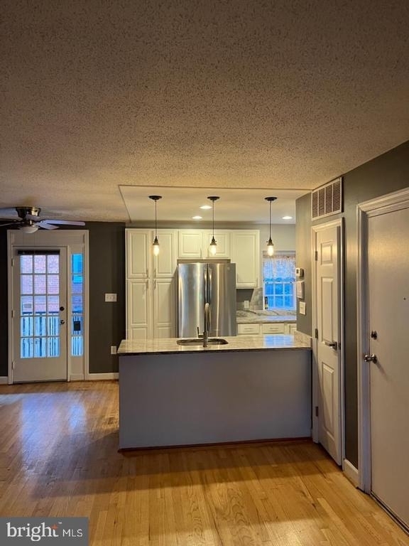 2938 S Columbus Street - Photo 3