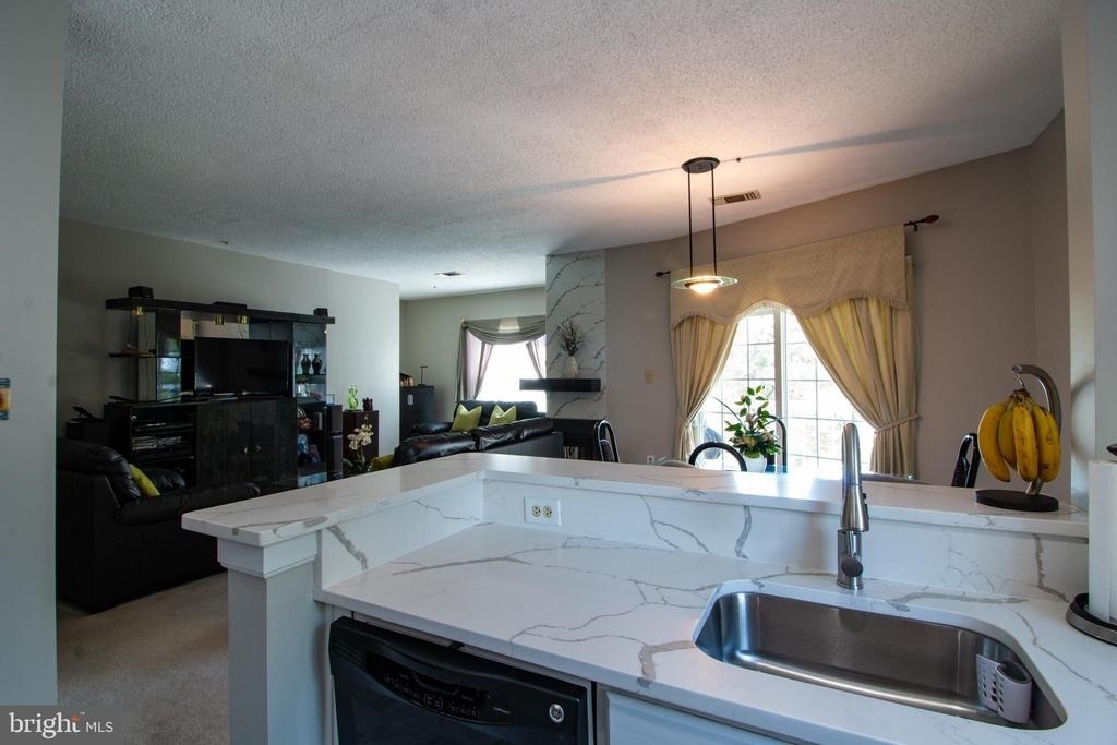265 S Pickett Street - Photo 10