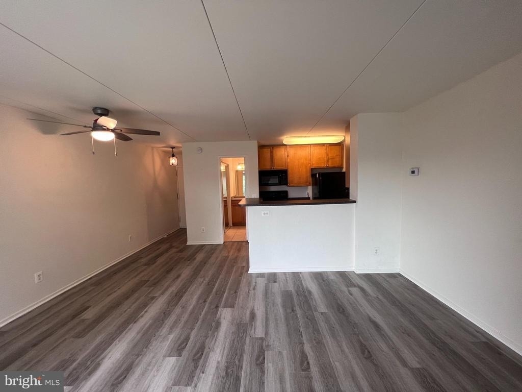 75 S Reynolds Street - Photo 12
