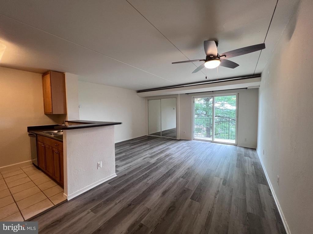 75 S Reynolds Street - Photo 8