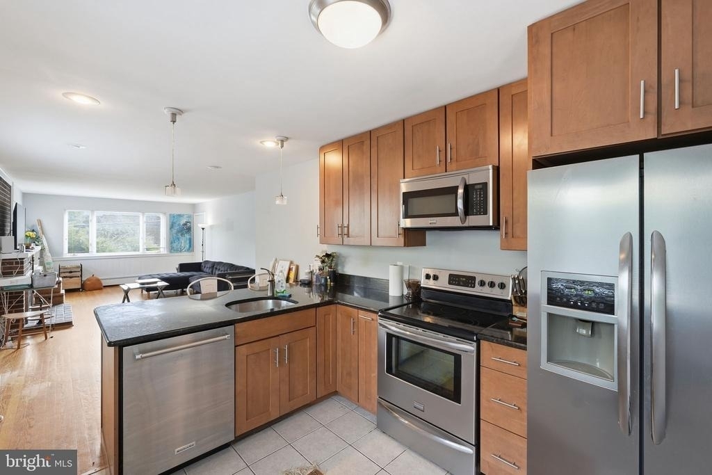 1104 S Cleveland Street - Photo 6