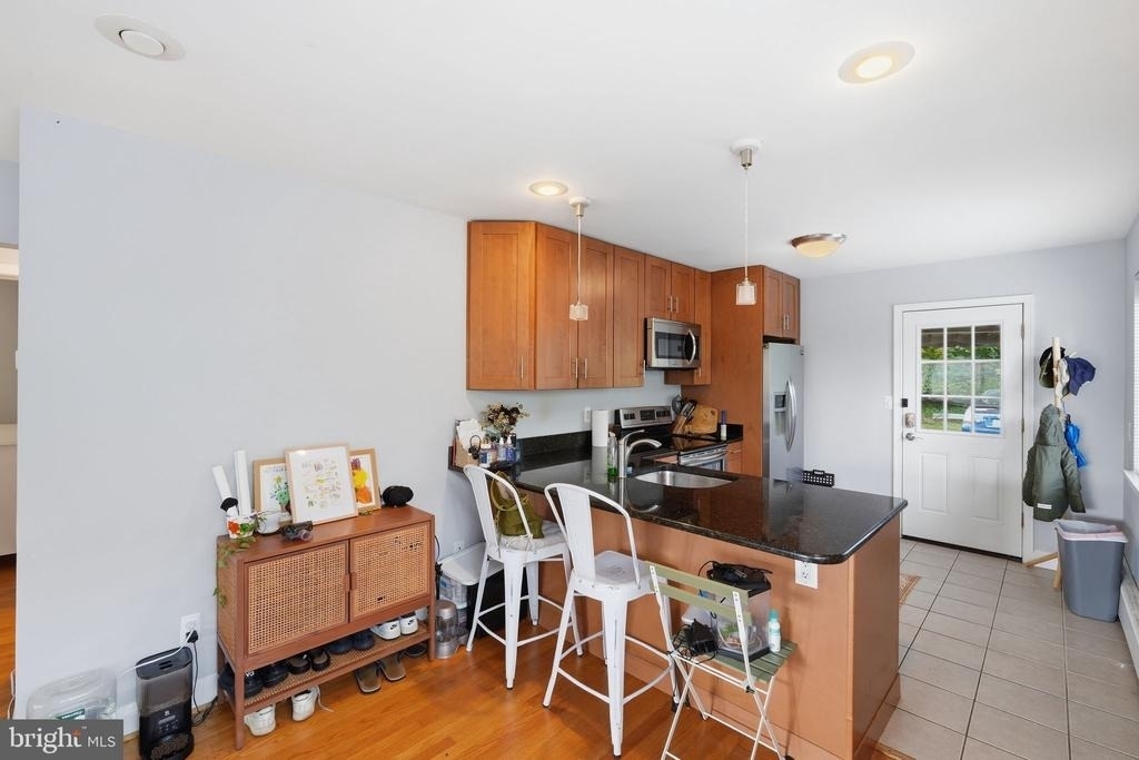 1104 S Cleveland Street - Photo 5