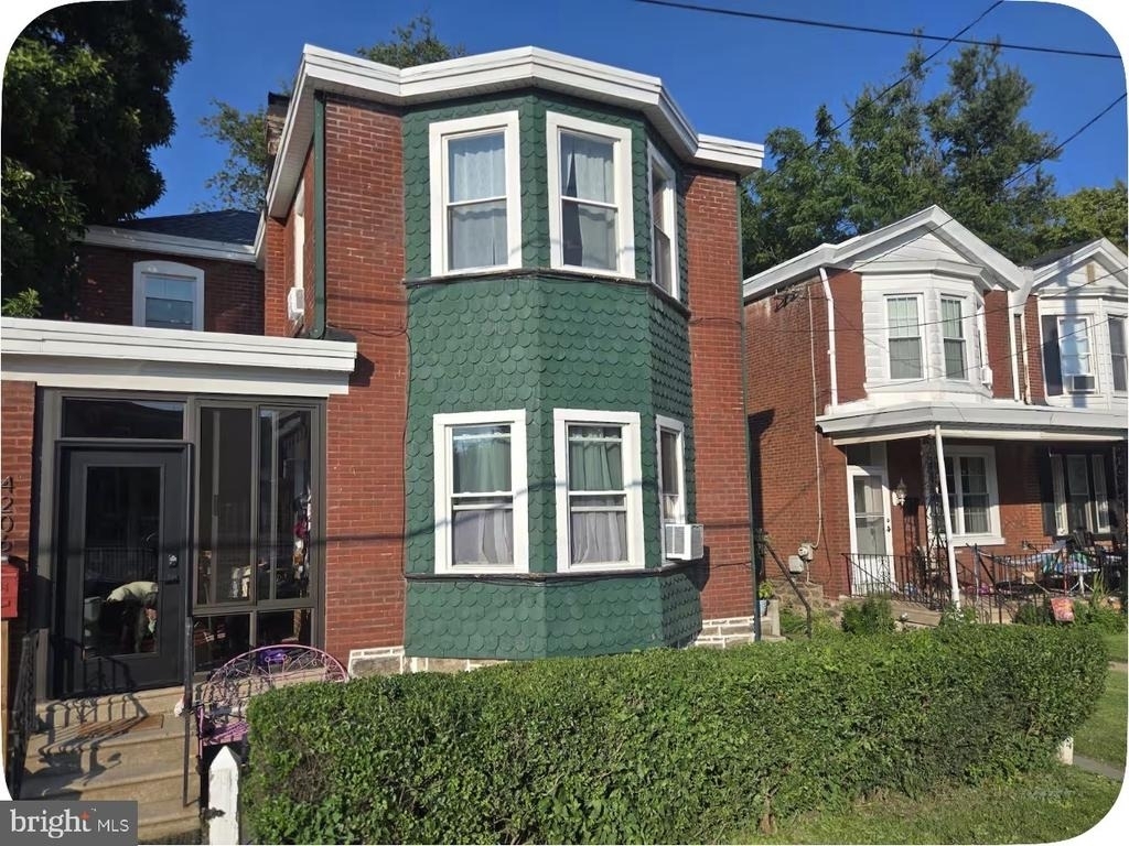 4206 Houghton Street - Photo 0