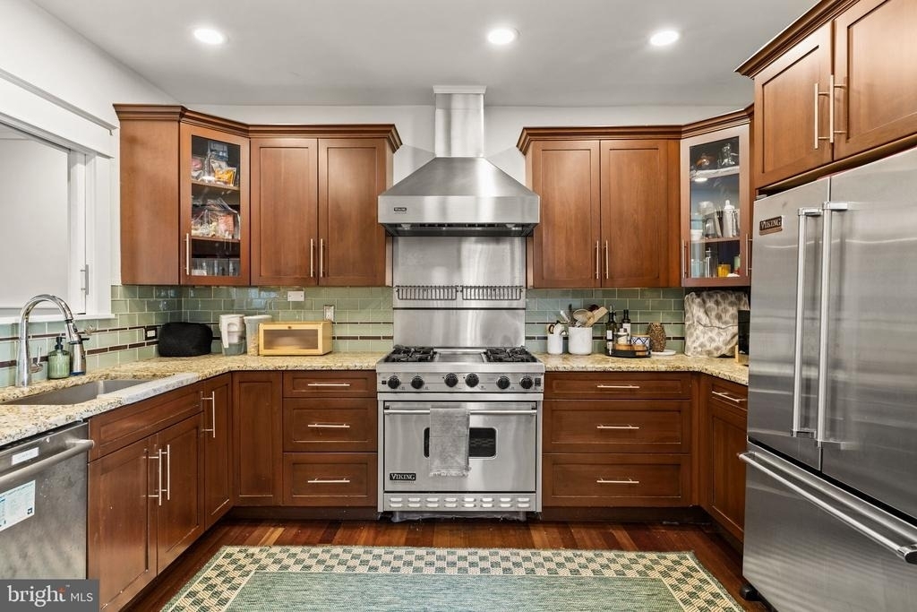 617 Pine Street - Photo 24