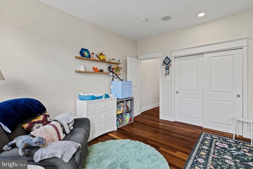 617 Pine Street - Photo 34