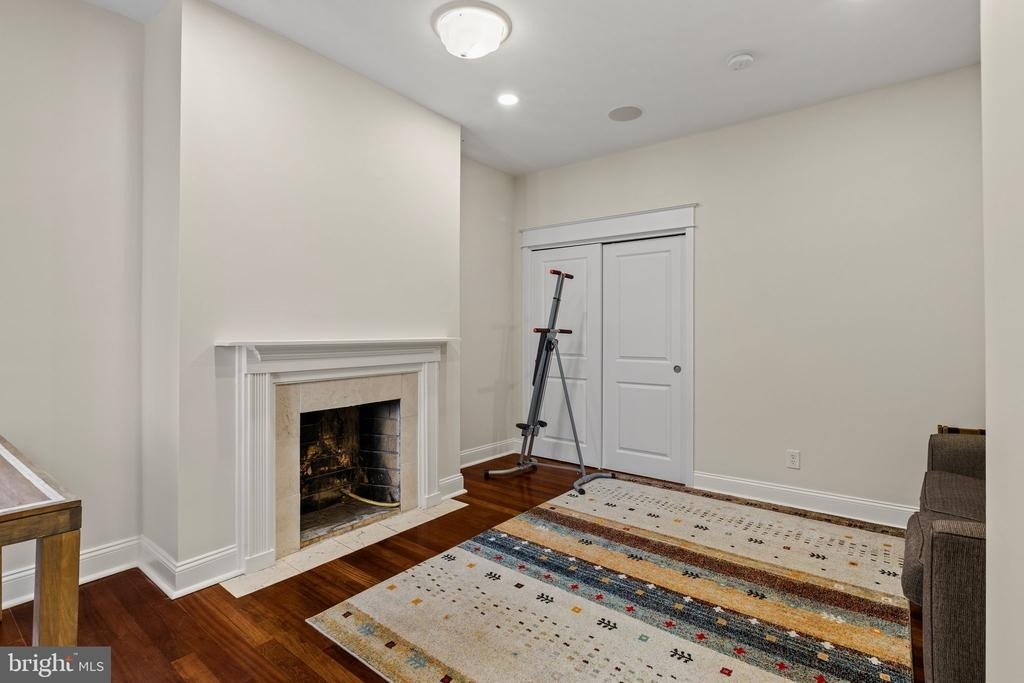 617 Pine Street - Photo 36