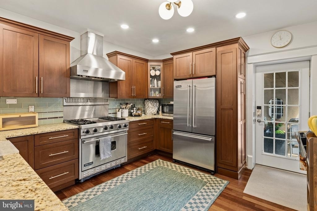 617 Pine Street - Photo 23