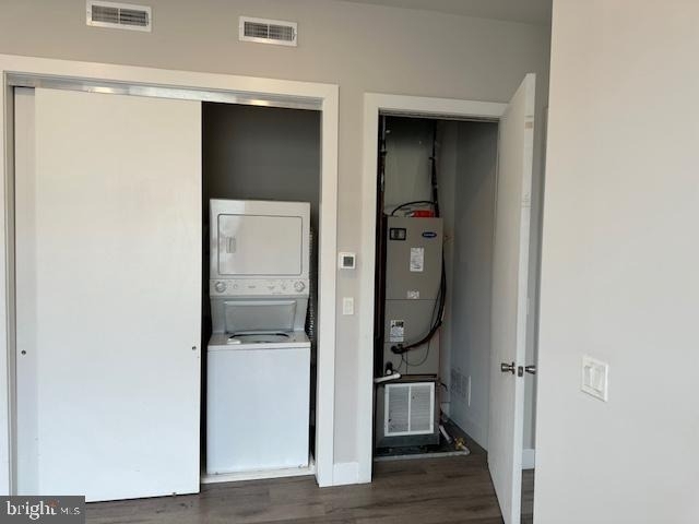 907 Leland Street - Photo 8