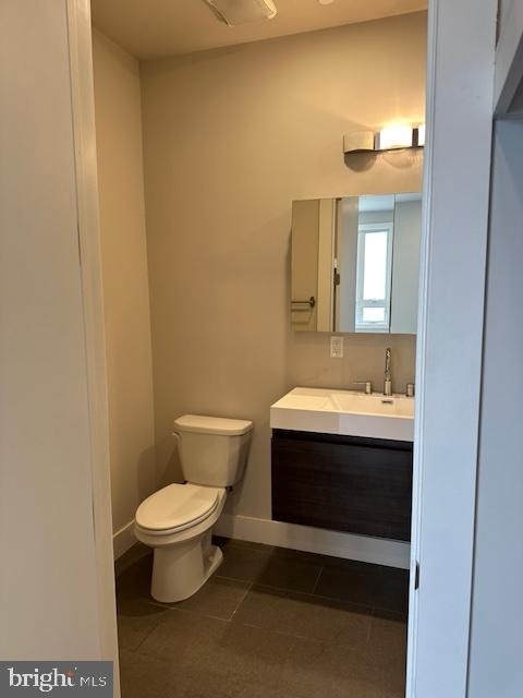 907 Leland Street - Photo 9