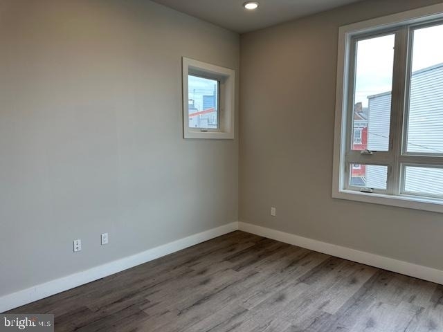 907 Leland Street - Photo 16