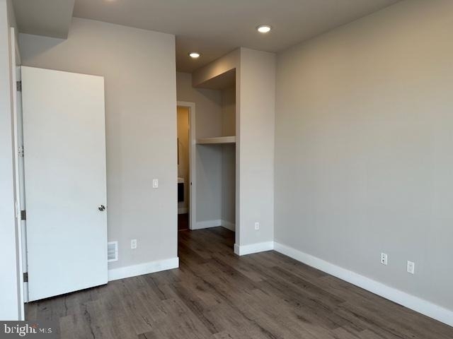 907 Leland Street - Photo 17