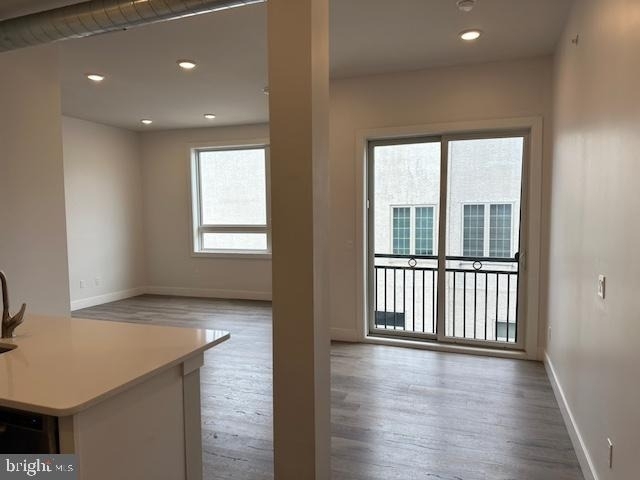 907 Leland Street - Photo 4