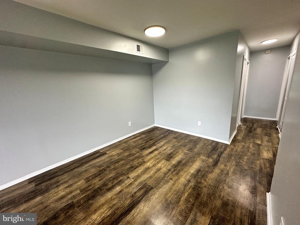 2727 Rhawn Street - Photo 2