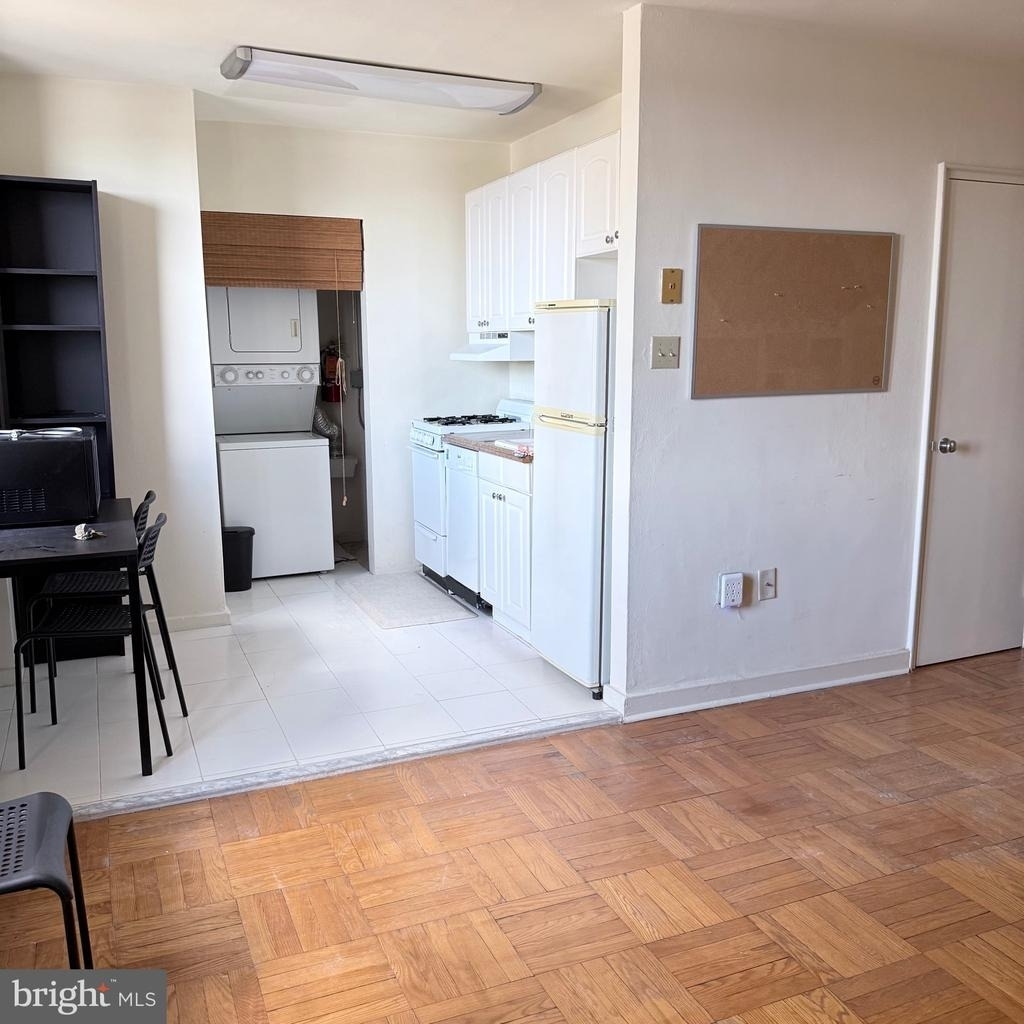 2601 Pennsylvania - Photo 5