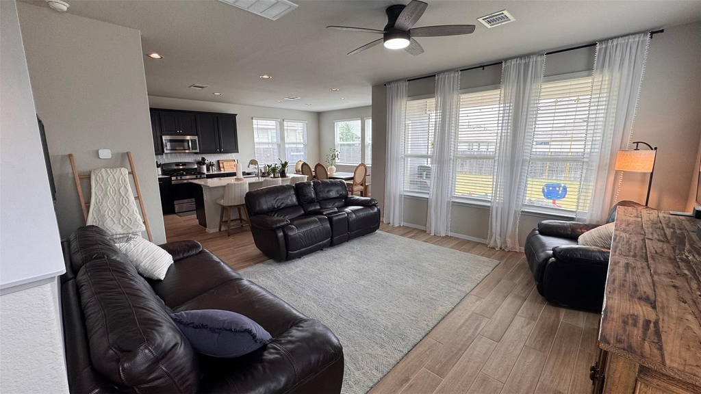 112 Tranchet Dr - Photo 9