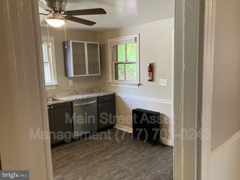 59 Walnut Street - Photo 3